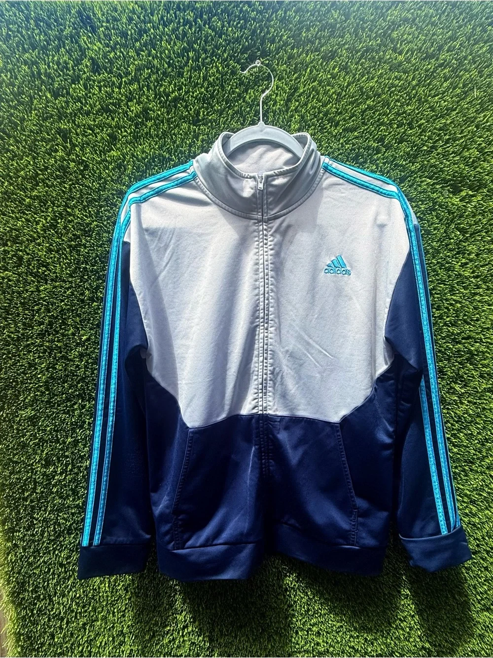 adidas light gray